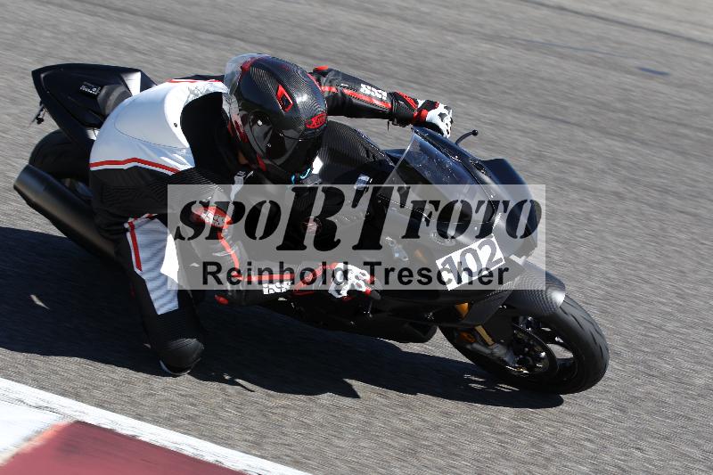 /Archiv-2025/48 25.08.2025 Cornu Master School ADR/blau-bleu/102